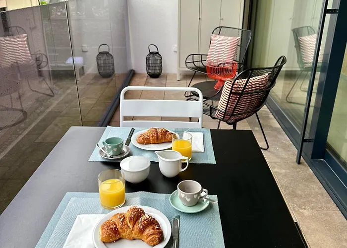 Locarnoholiday Локарно